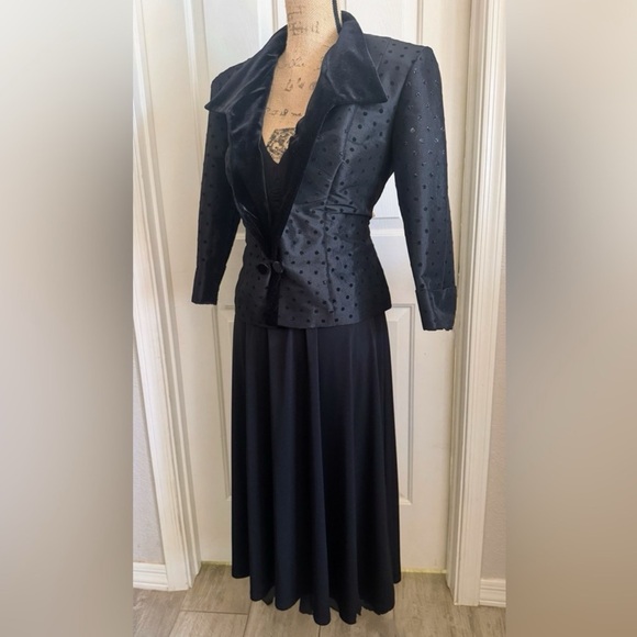Vintage Collection Black Dress V-Neck with 3/4 Sleeve Bolero Jacket Sz 14w EUC - Picture 15 of 16